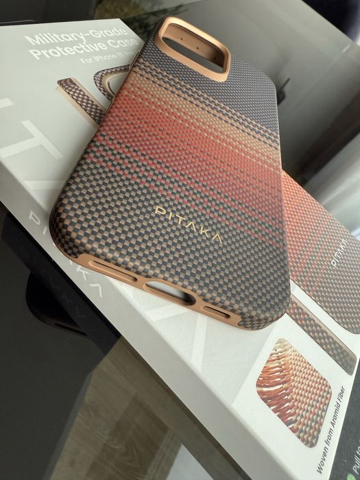 Оригінальний чохол Pitaka для iphone 16 pro max