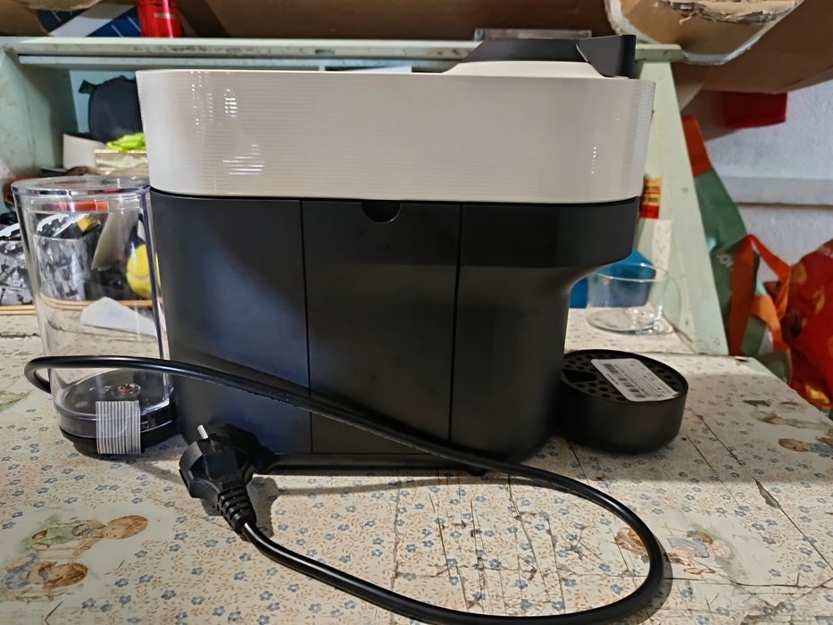 Venda nova preto e branco máquina de café expresso de bom estado