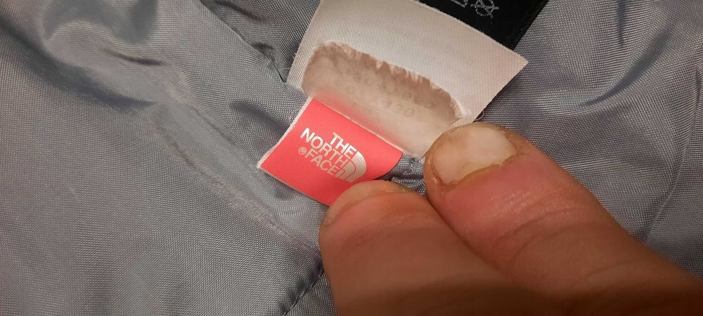 Zimowa damska kurtka turystyczna THE NORTH FACE HYVENT r.L st.b.dobry
