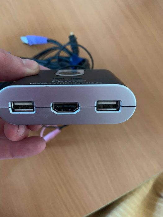 KVM-перемикач ATEN CS692-AT 2-портовий USB