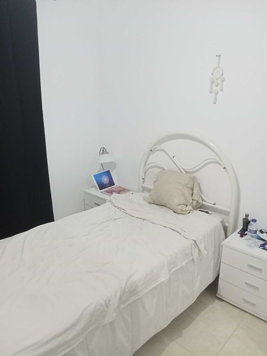 Quarto para arrendar centro de tavira