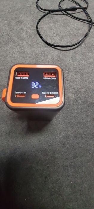 Корпус на 4 шт АКБ 21700 повербанка пой пайку