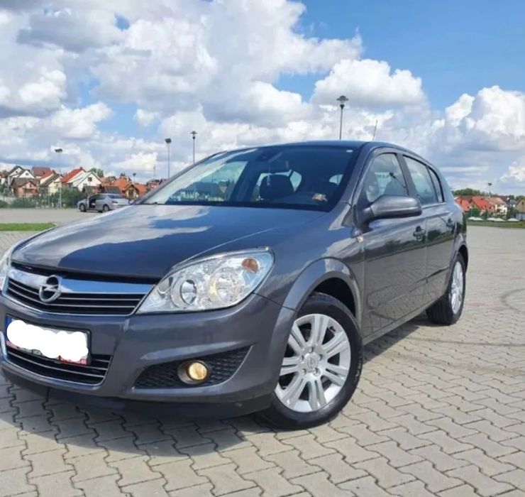 Opel Astra Sprzedam piękną Astre DOINWESTOWANA