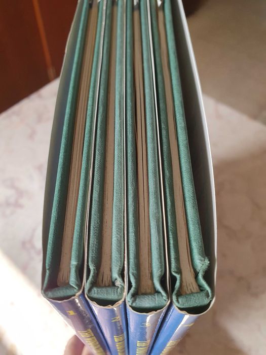 Conjunto de 4 livros usados de banda desenhada The Wind in The Willows