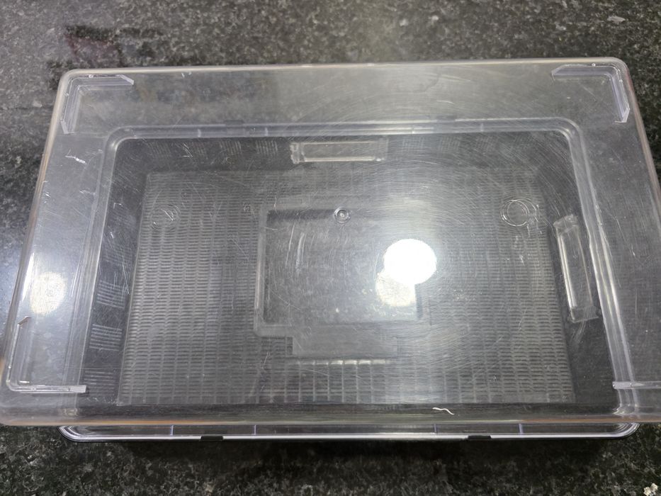 Aquario de plastico
