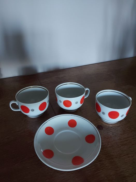 Чашки блюдце в горошок Довбиський порцеляновий завод
