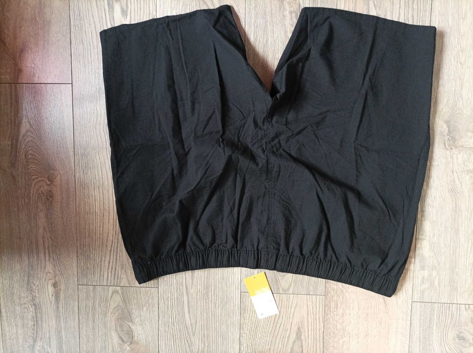 Spodenki Janina rozm 54/56 Nowe