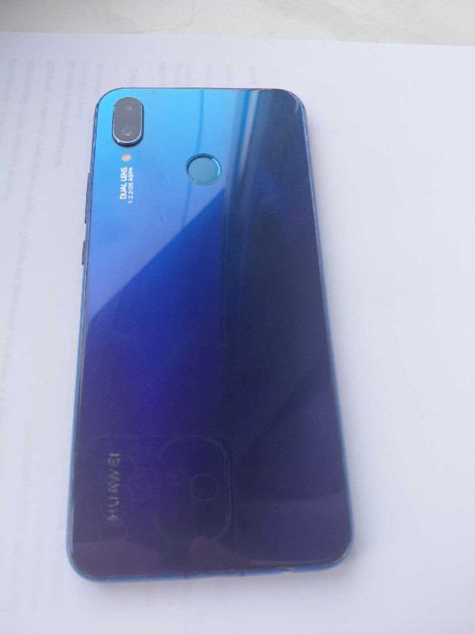 Продам huawei p20 lite