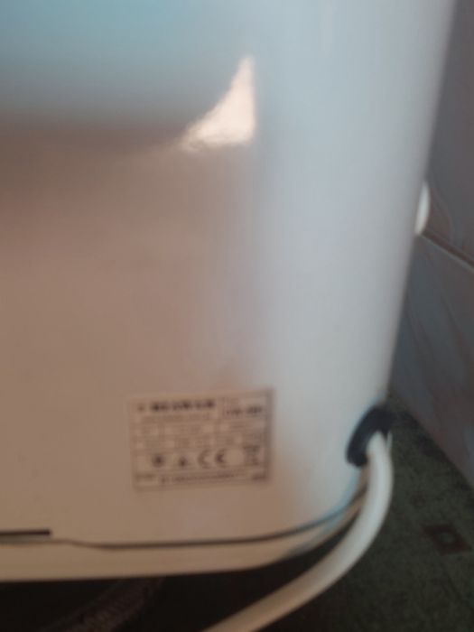 Bojler  bialy  5 l