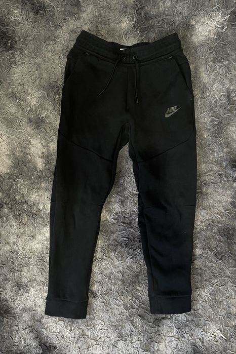 Nike Tech Fleece штани
