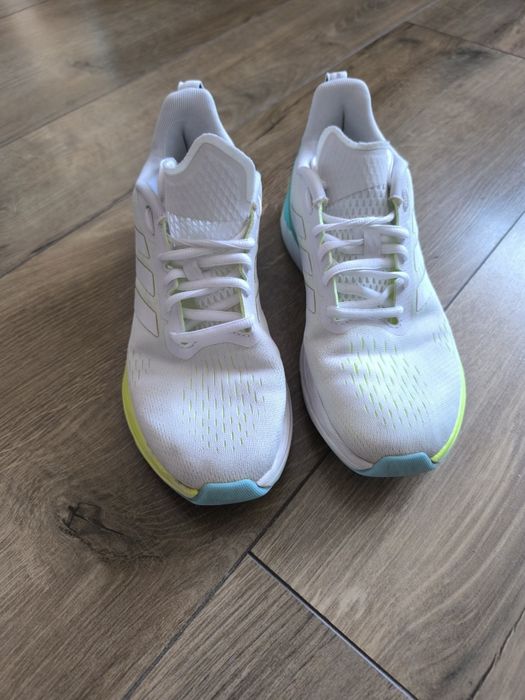 Adidas Emaga Response r. 38 ²/³