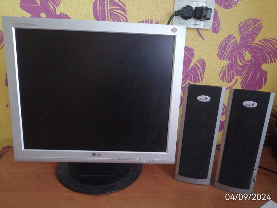 стаціонарний  ПК  DELUX