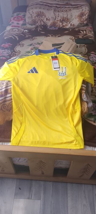 Оригінальна футболка збірной України нова Срочно