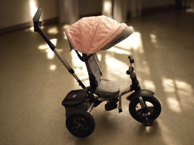 Дитячий триколісний велосіпед- коляска Turbo Trike M 4058