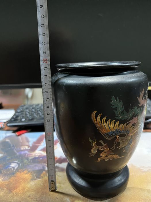 Ваза вʼєтнамська, антикварна із сандалового дерева, ручний розпис