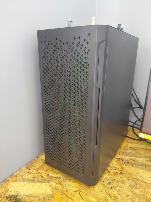 Wydajny Komputer Gamingowy RTX 4060 Ti | i5-12400F | 16GB RAM | Windows 11