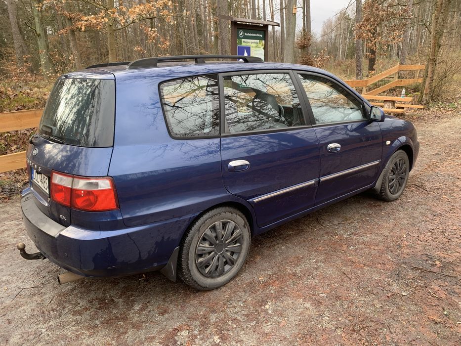 Kia carens 2.0crdi
