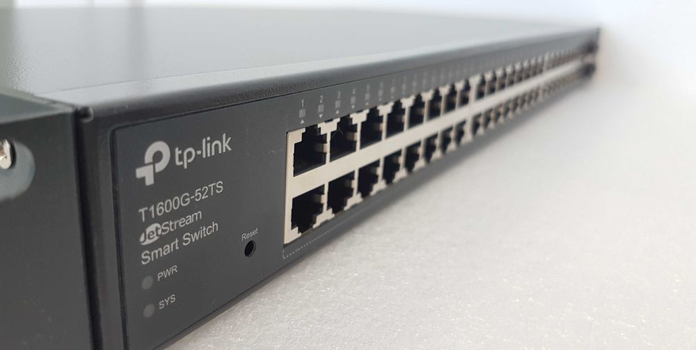 Switch Smart TP-Link JetStream T1600G-52TS