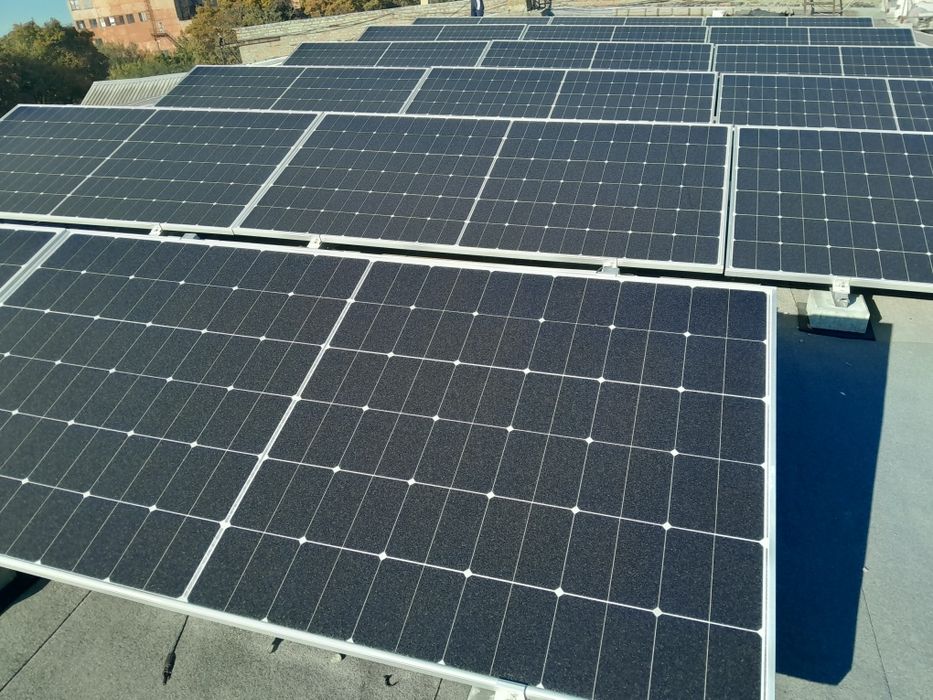 Сонячні панелі, батареї Risen, Jinko, Longi/Солнечные панели, батареи