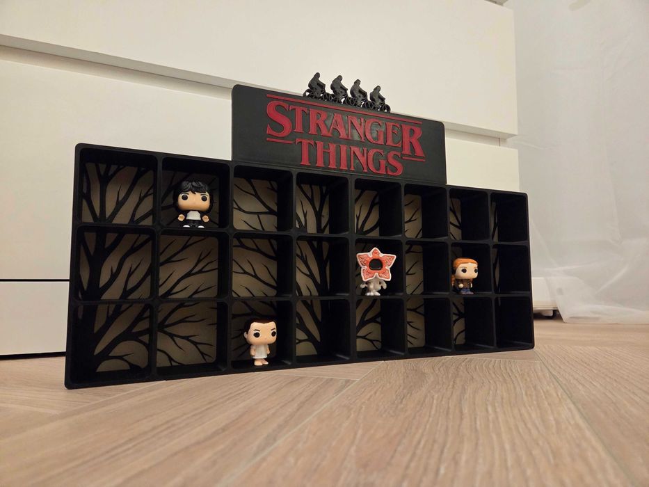 Półka na figurki Kinder Joy - Stranger Things