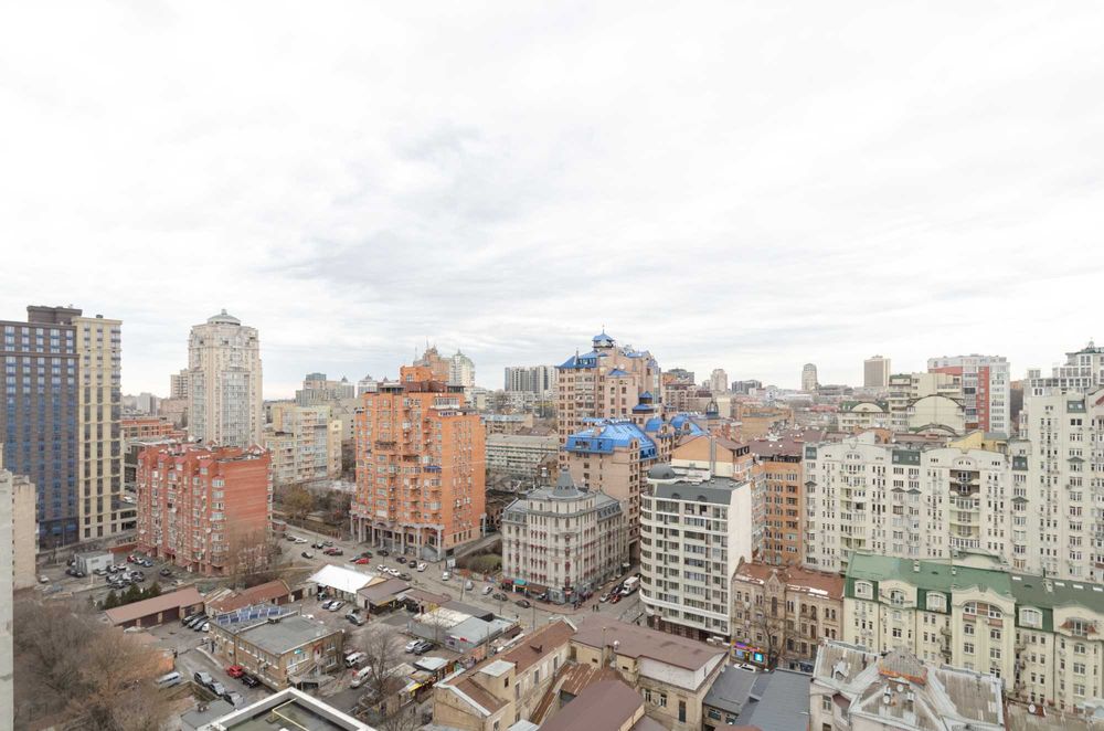 Подобова оренда квартири в ЖК Hoffman House (вул. Золотоустівська 34)