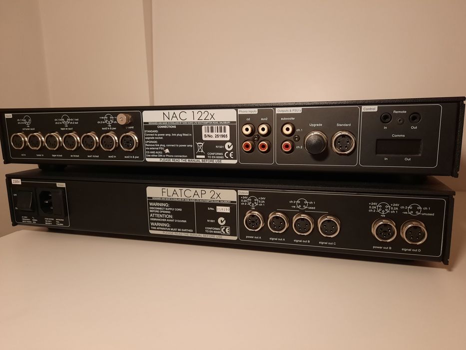 Naim NAC 122X e Flatcap 2X pré-amplificador + fonte de alimentação