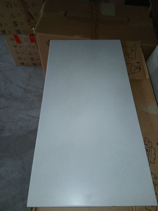 Kafelki jasne light grey