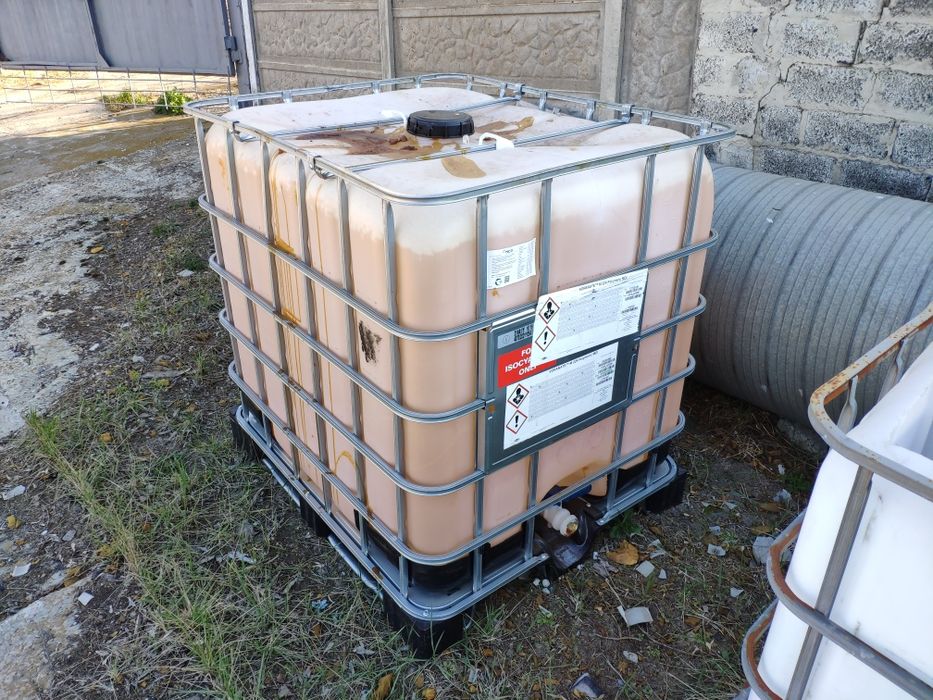 Продам евро куб 1000 л
