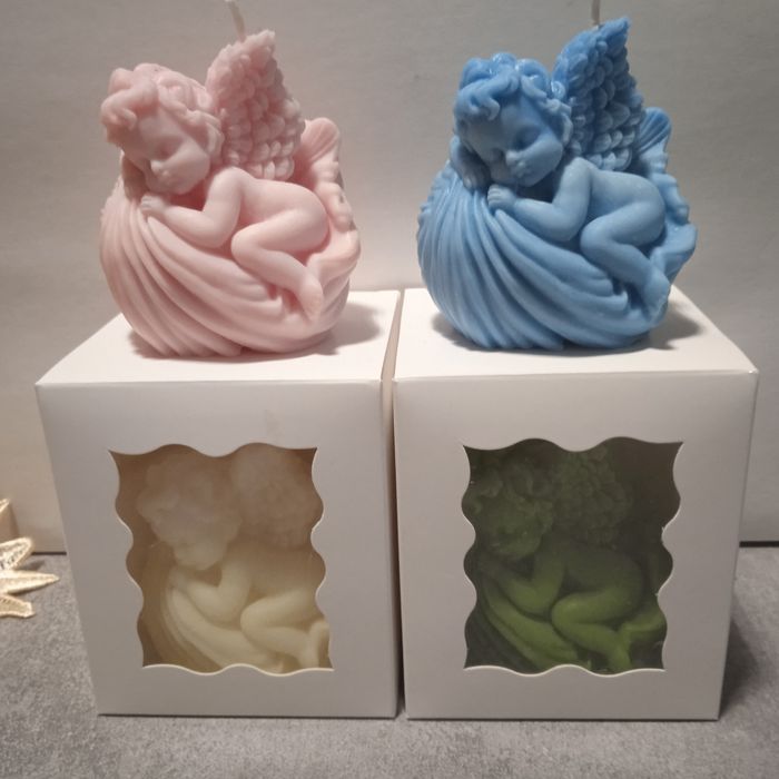 Śpiące aniołki w muszli z wosku sojowego