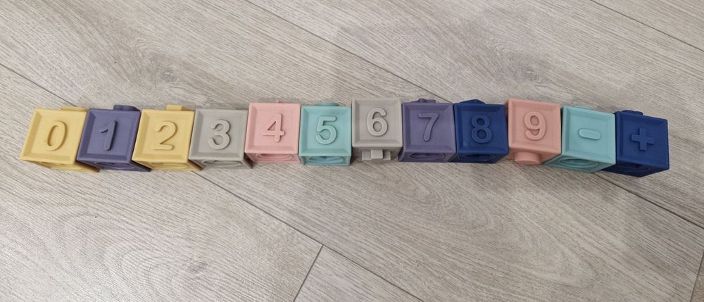 Силиконовые 3 D кубики