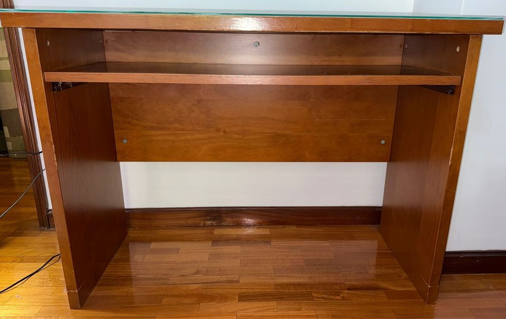 Secretaria em cerejeira