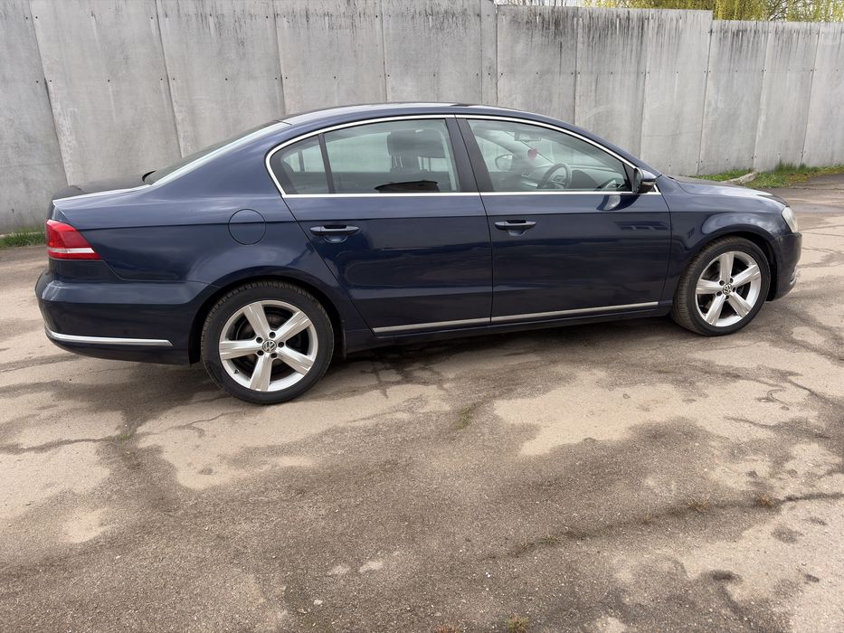 Житомир VW Passat B7 2012 дизель CFFB автомат праве кермо в Житомирі