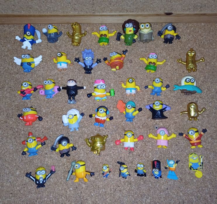 Minions figurines. Each = €2 / Golden = €3 each64585669653506122