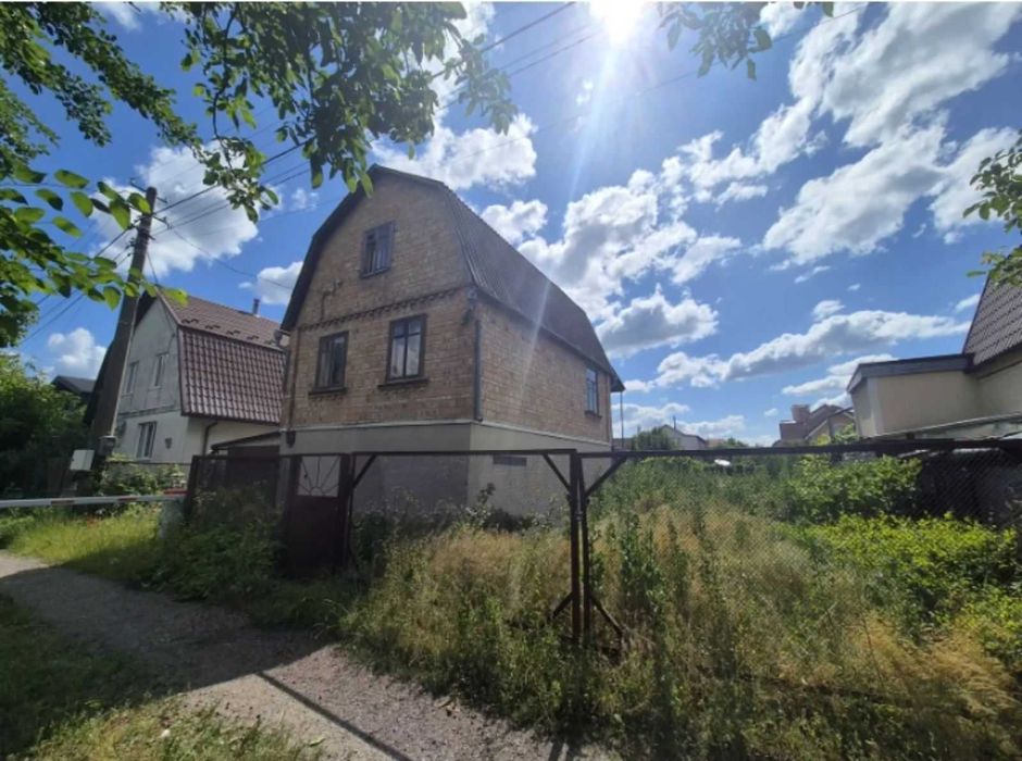 Без % .Продам  свою дачу на березі озера  4км від м.Славутич. Осокорки