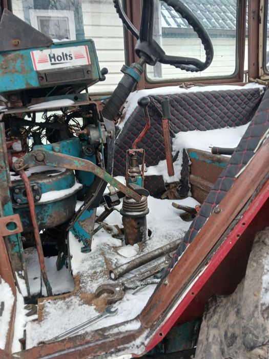 Продам трактор Юмз