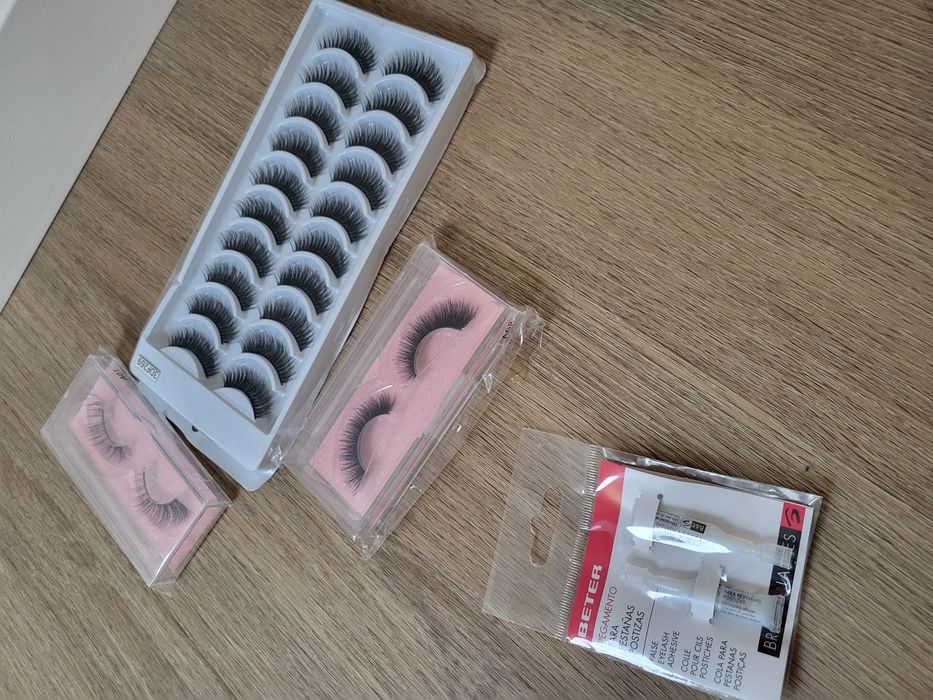 Pestanas postiças e cola - novas