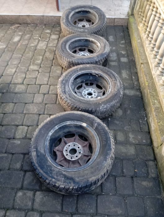 Колеса в зборі ВАЗ R13 4x98 (титани + зимова гума)