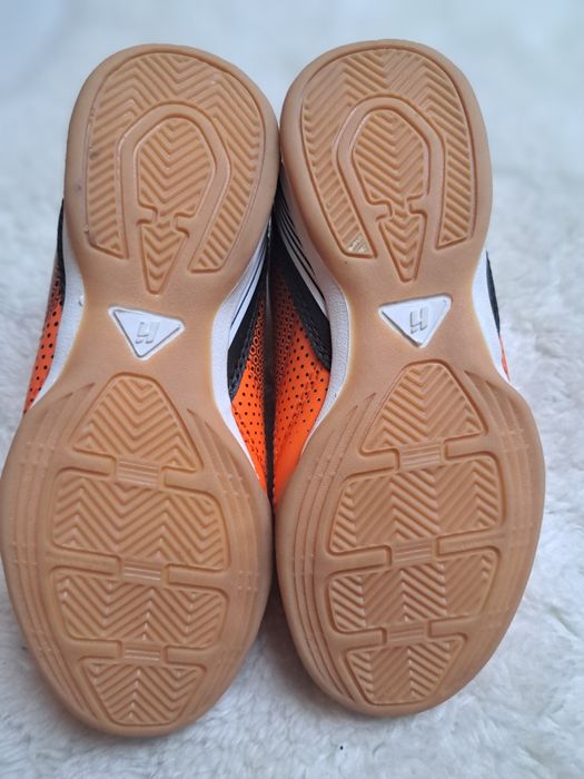 Buty halówki Huari - jak nowe !