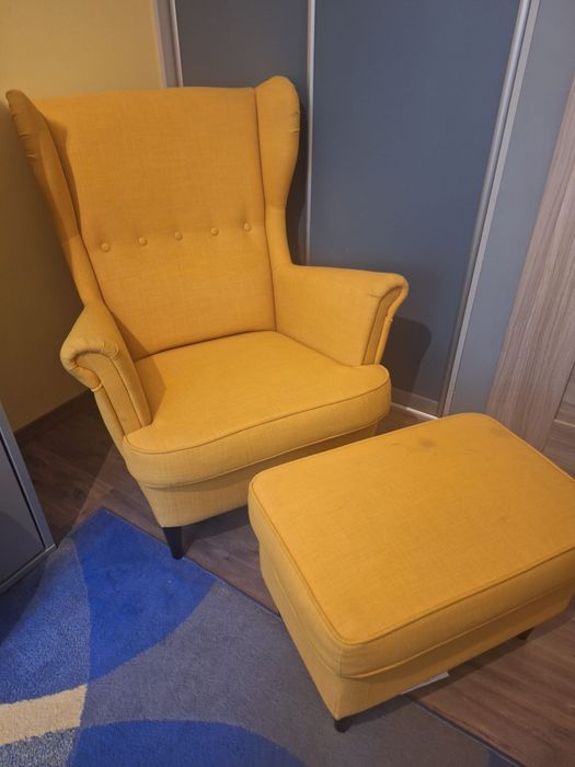 Fotel i podnóżek „Uszak” IKEA