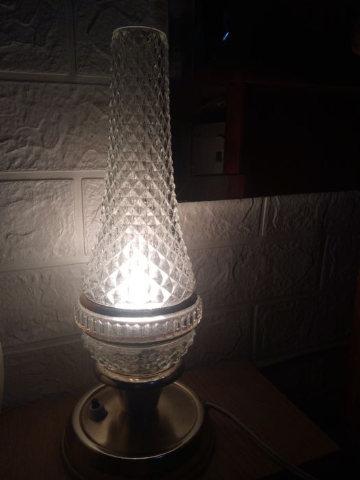Oryginalna lampa stołowa Szarvasi sygnowana szklany klosz