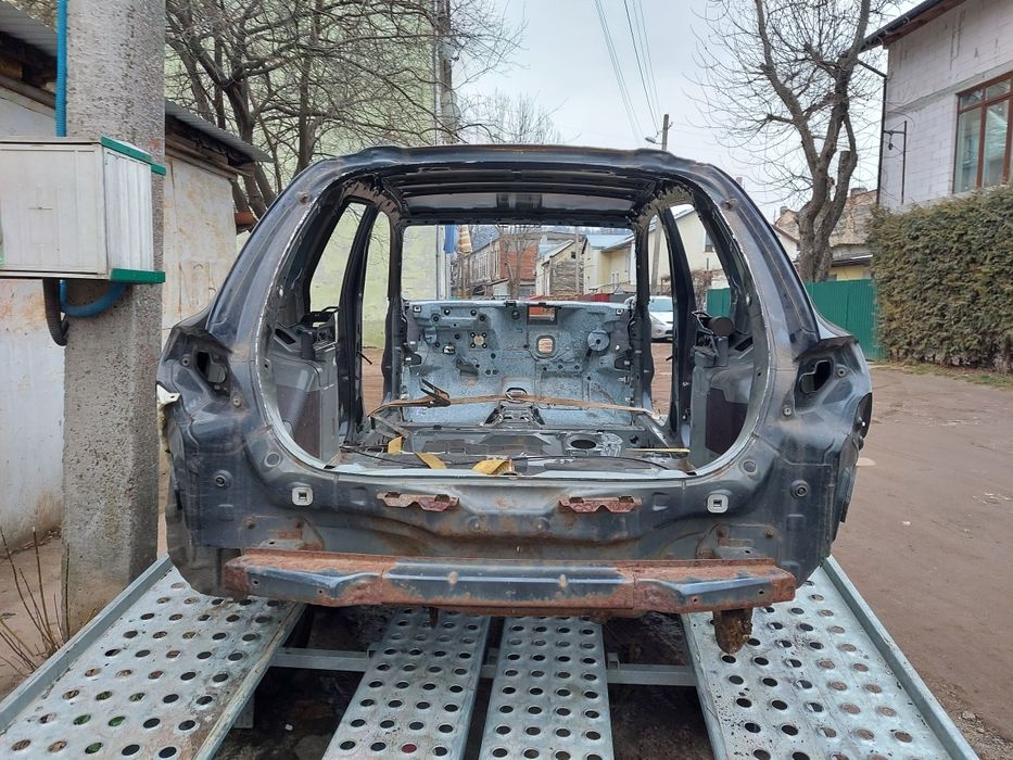 Mazda 3 BK Кузов