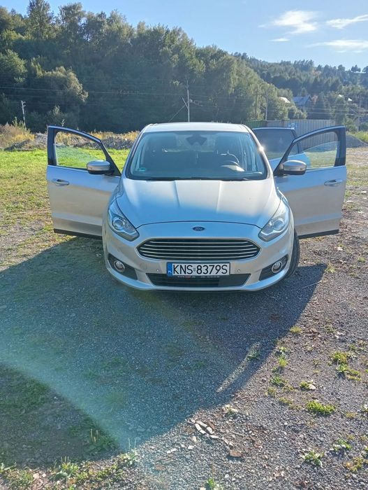 Ford S-Max
