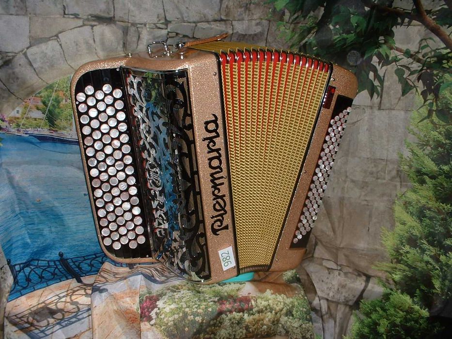 Acordeao a venda G , N. 982