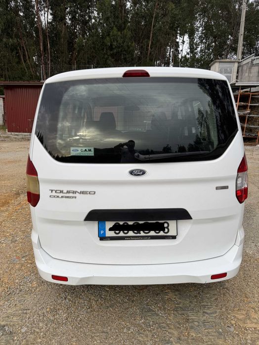 Ford Tourneo Courier