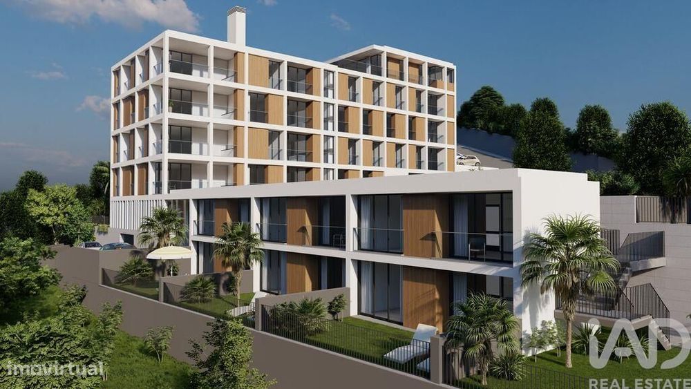 Apartamento T3 em Caniço de 125,00 m2