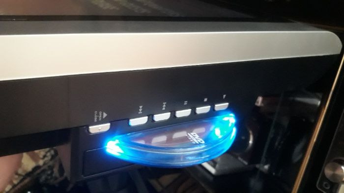 Telewizor z DVD / Divix