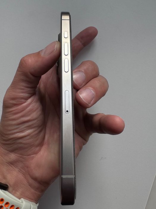 iPhone 15 Pro Titanium 128GB - gwarancja