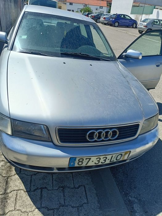 Carro Audi A4 B5