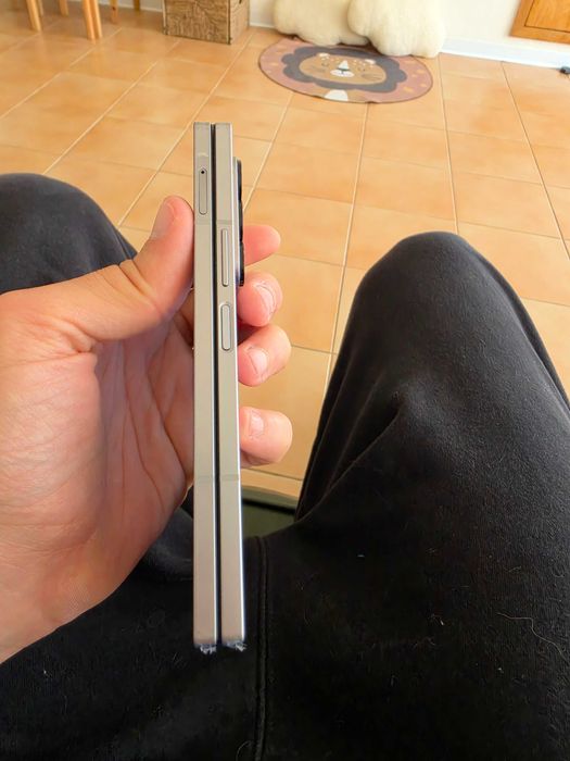Samsung Galaxy Fold 6