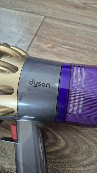 Odkurzacz dyson v11